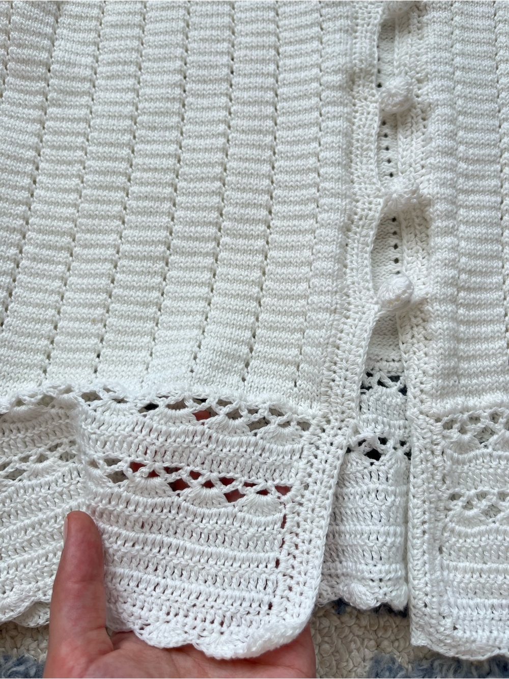 Elie Tahari Cream Crochet Knit Sleeveless Cardigan Vest - Picture 2 of 5